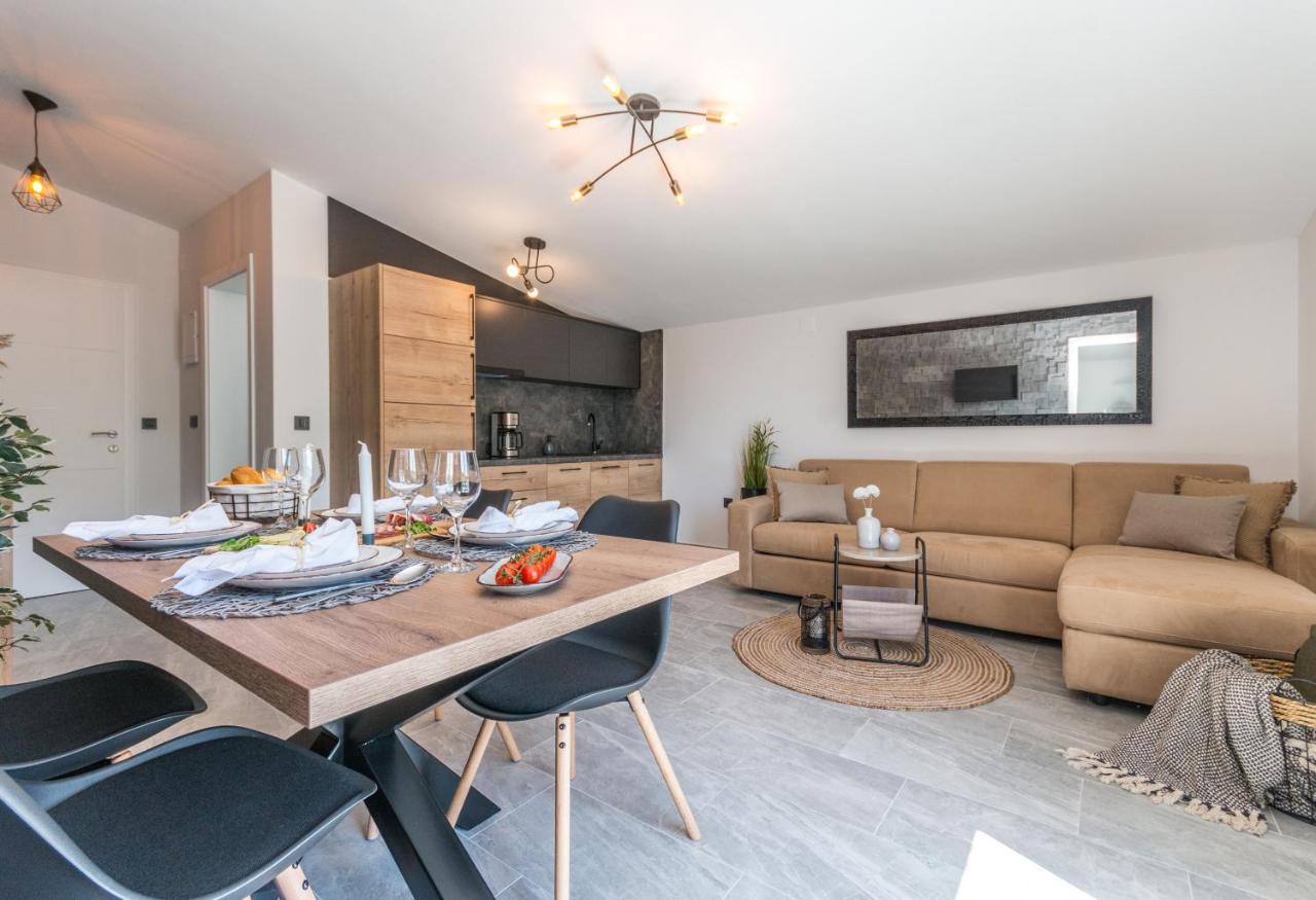 Marilu Luxury Apartmán *